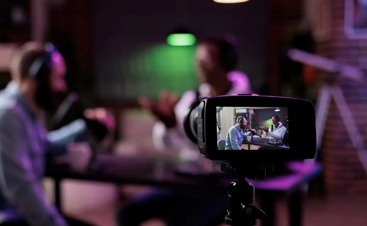 Podcast Vidéo 2026 : Pourquoi la révolution visuelle bouscule l'audio numérique